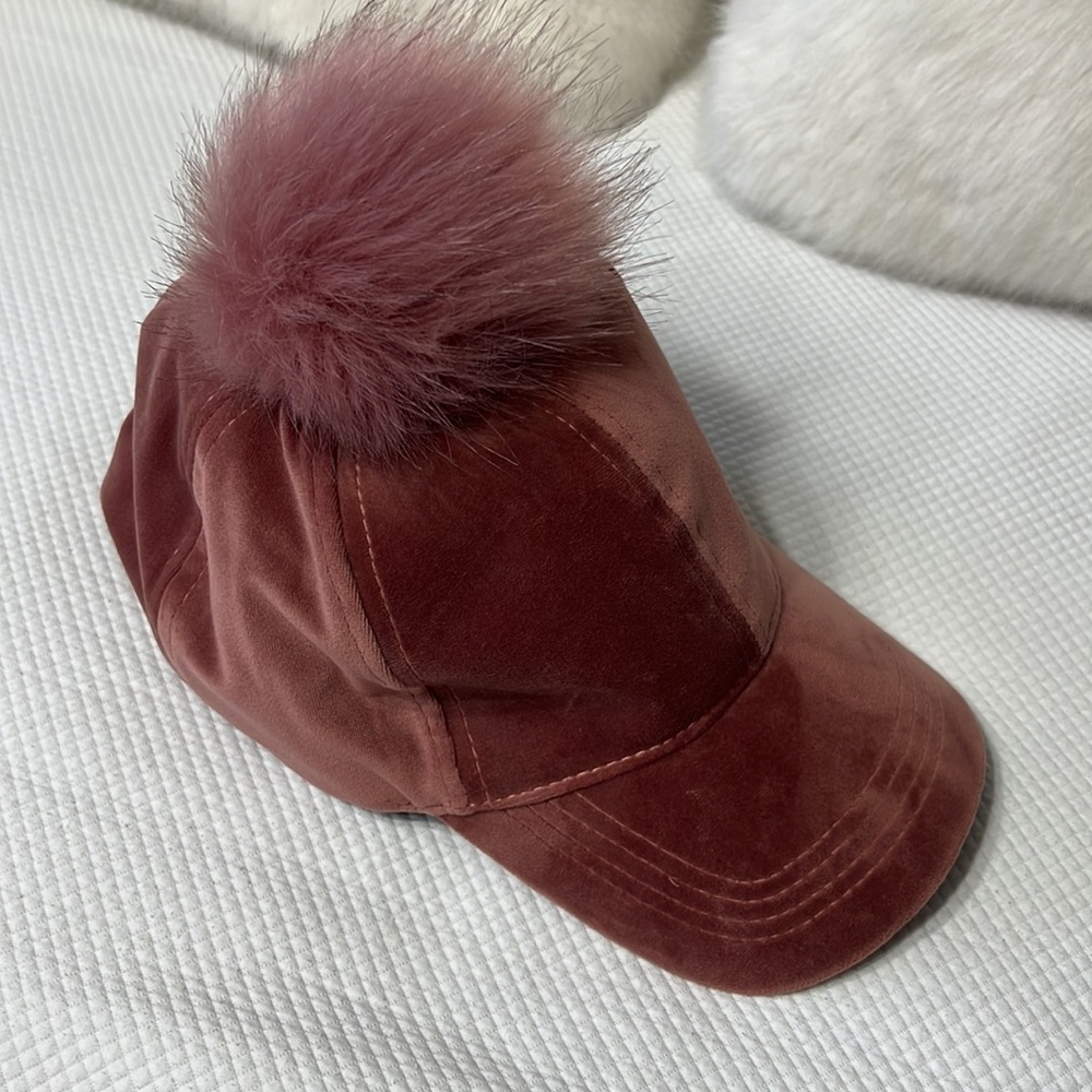 Hat - Picture 2 of 8